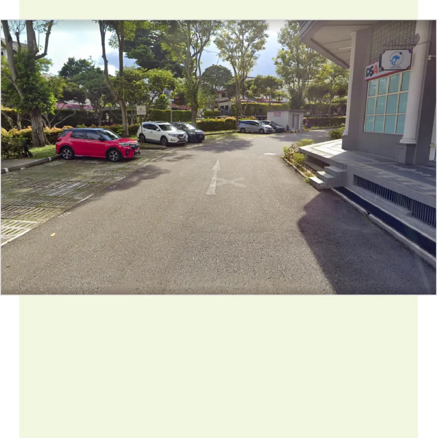 img-Parking is available within the plaza
premises